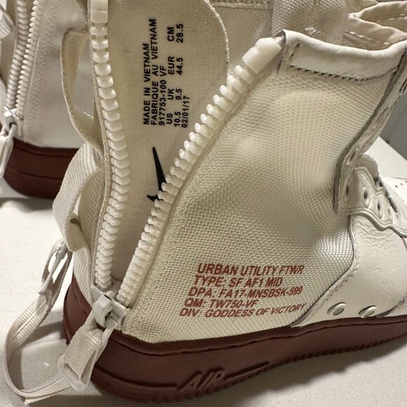 SF Air Force 1 Mid 'Red Ivory' Nike - Picture 9 of 10